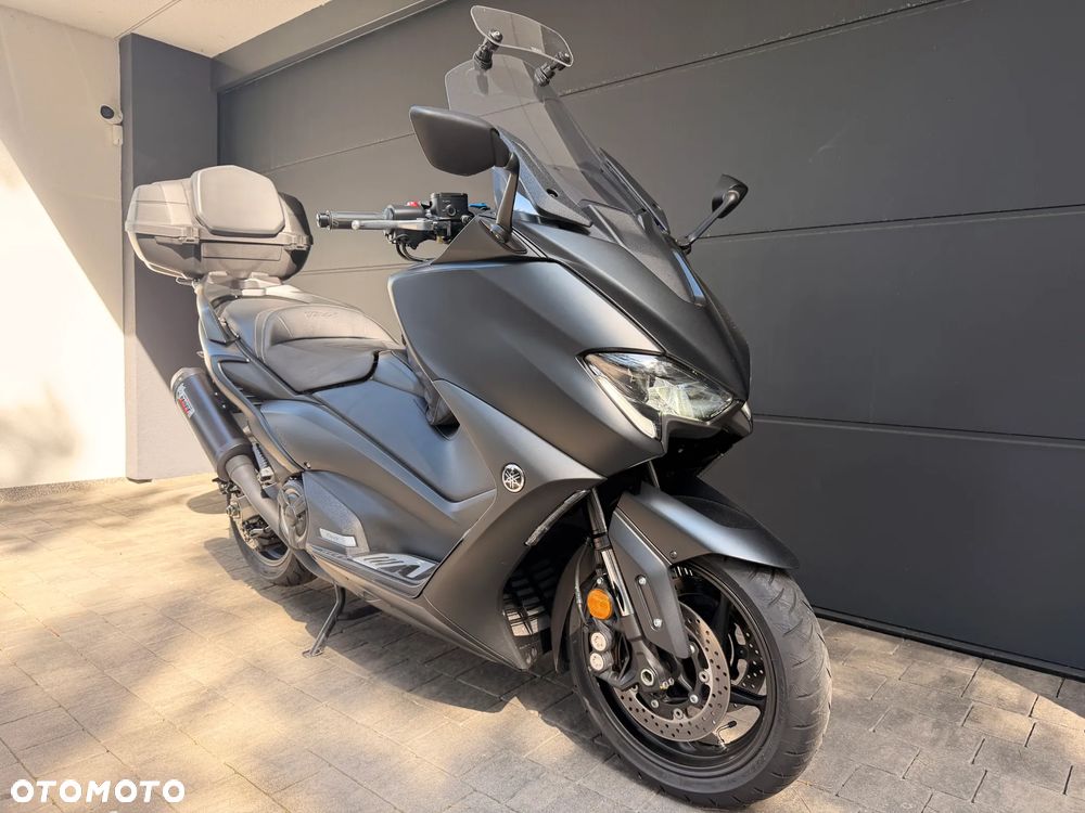Yamaha Tmax - 23