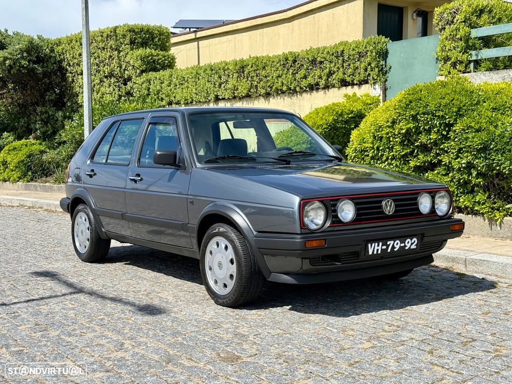 VW Golf 1.3 GL - 4