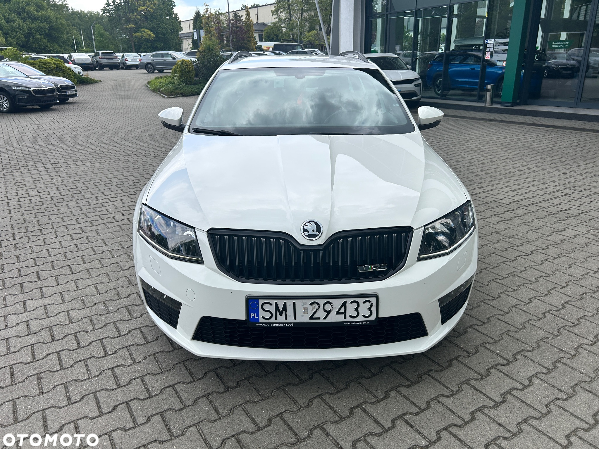 Skoda Octavia 2.0 TSI RS - 8