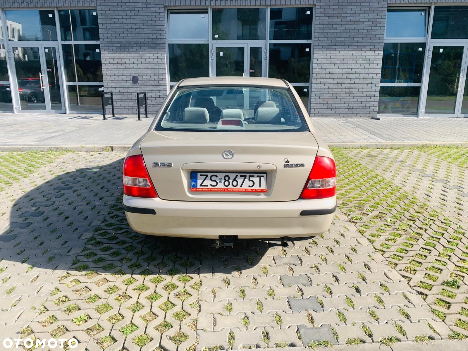 Mazda 323 - 5