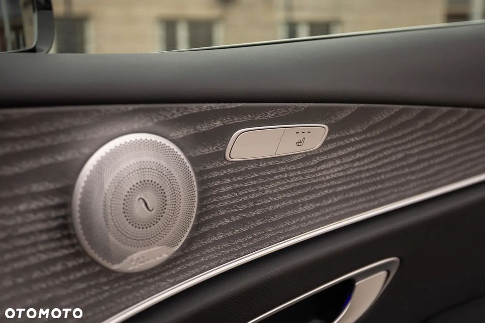 Mercedes-Benz Klasa E 300 AMG/Avantgarde - 27