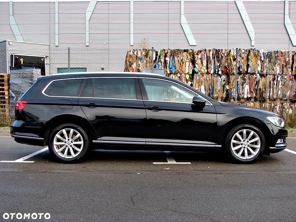 Volkswagen Passat Variant 2.0 TDI SCR DSG (BlueM Tech) Highline - 12