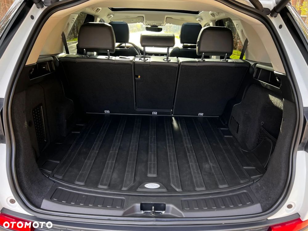 Land Rover Discovery Sport P250 HSE - 26
