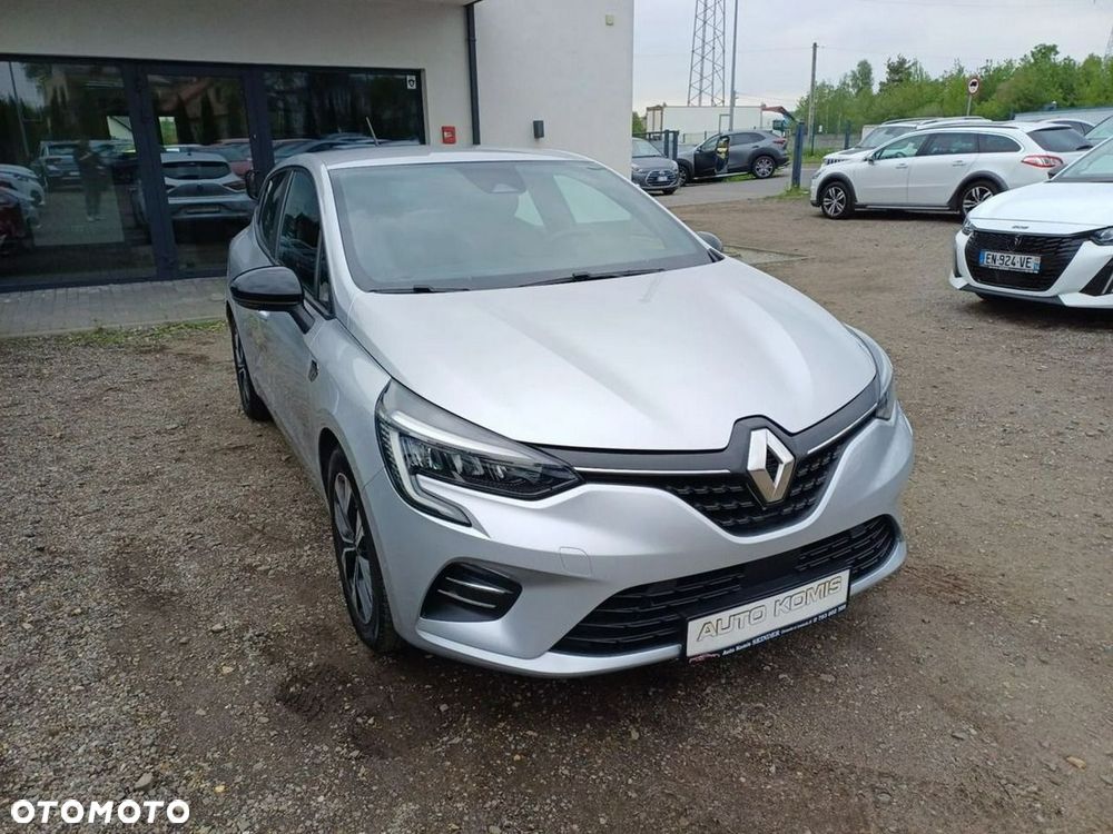 Renault Clio - 9
