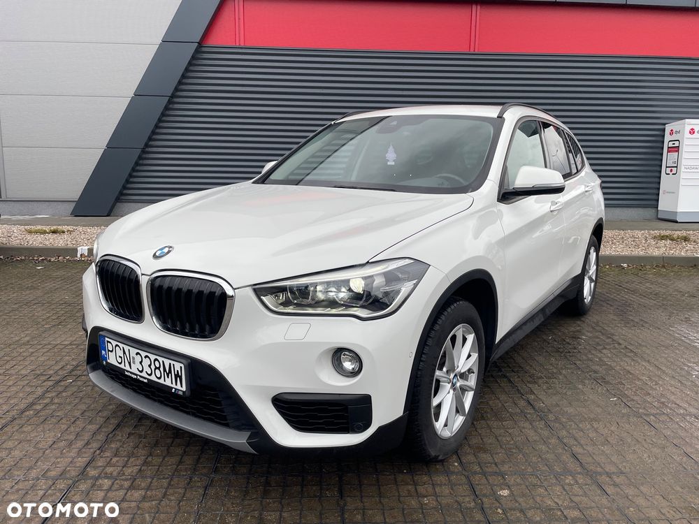 BMW X1 sDrive18i GPF xLine - 1