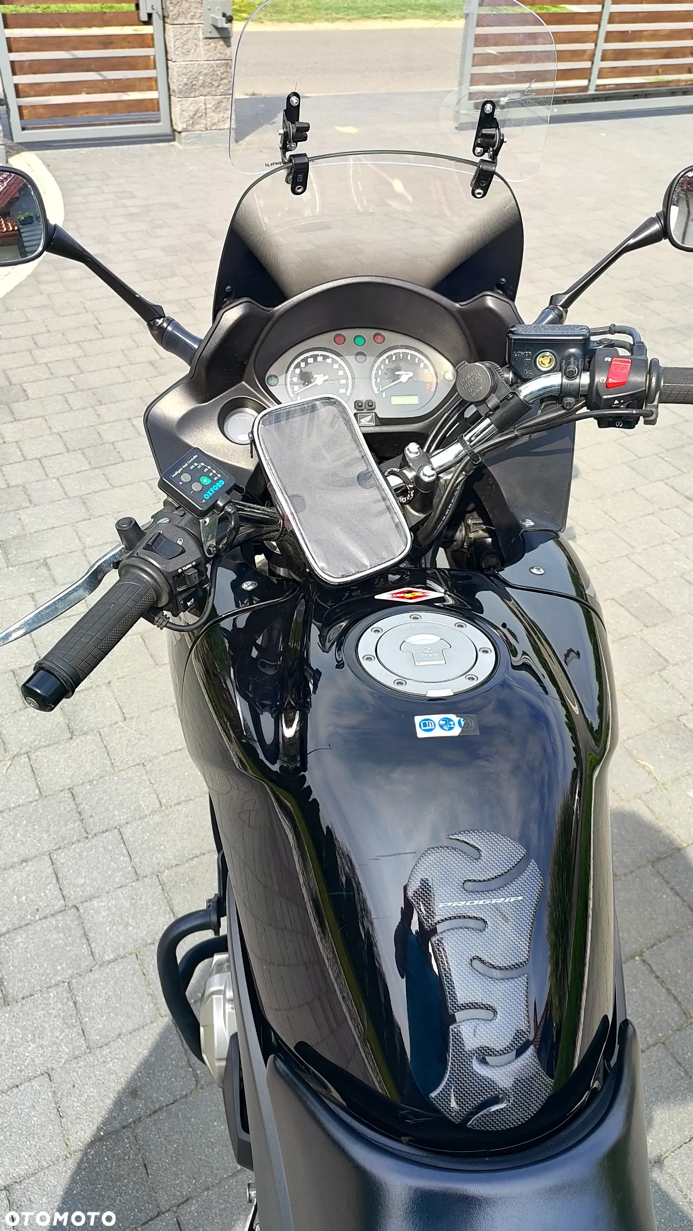 Honda CBF - 11