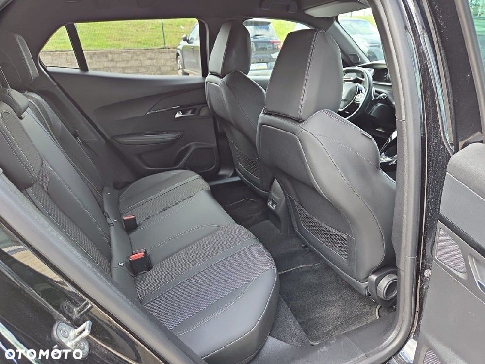 Peugeot 2008 1.2 PureTech GT S&S EAT8 - 13