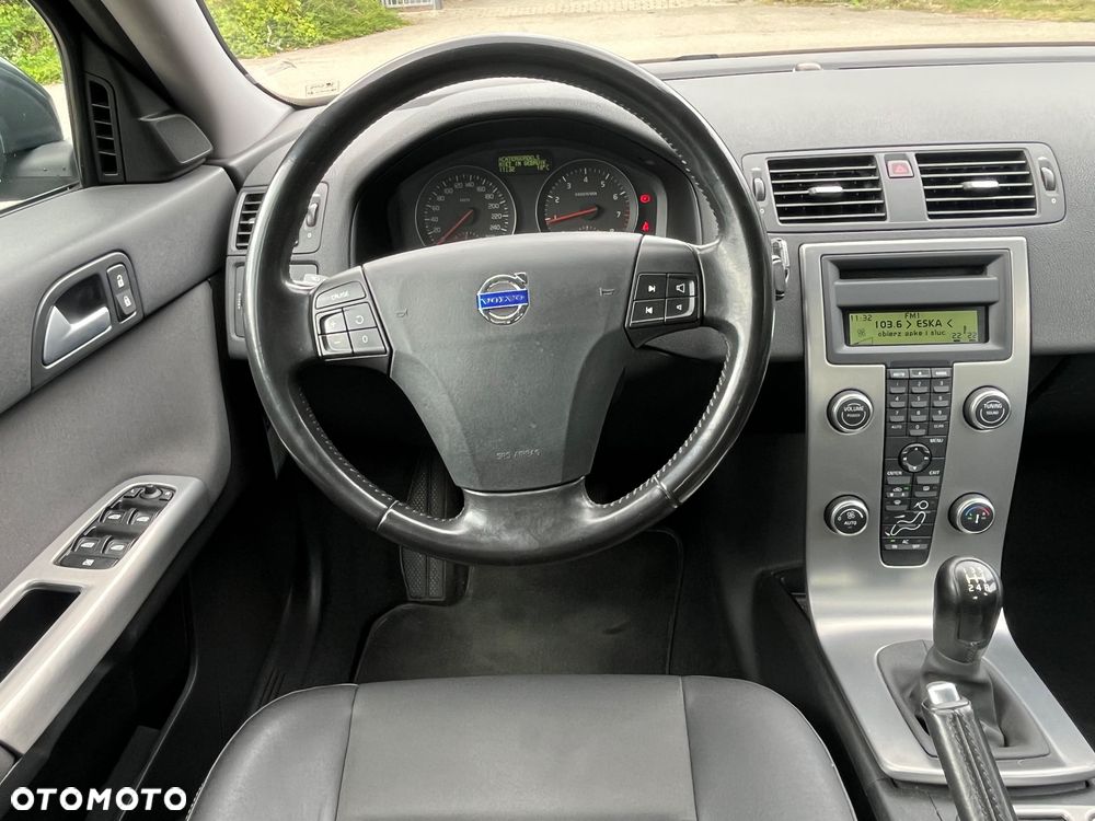 Volvo S40 1.8 Momentum - 6