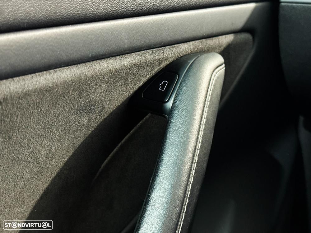 Tesla Model 3 Performance Dual Motor AWD - 47