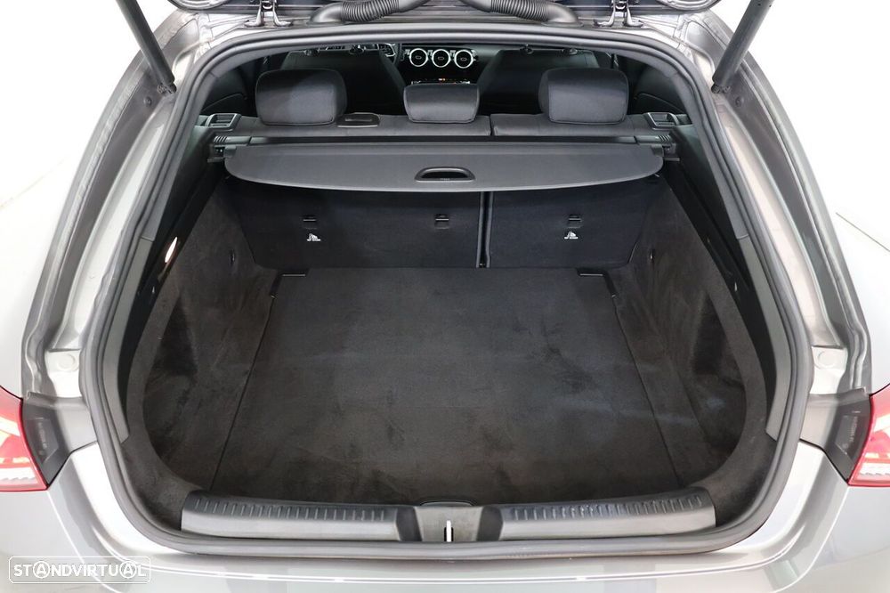 Mercedes-Benz CLA 180 d Style Plus Aut. - 41