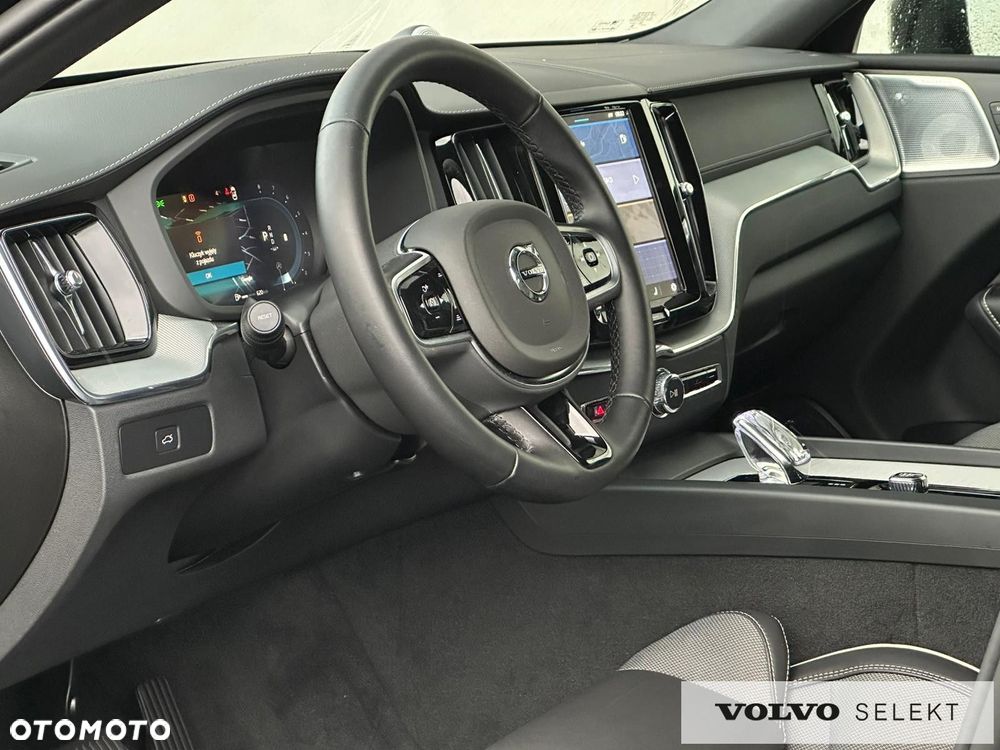 Volvo XC 60 - 22