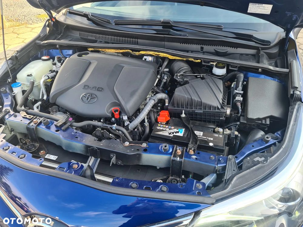 Toyota Avensis 2.0 D-4D Prestige - 29