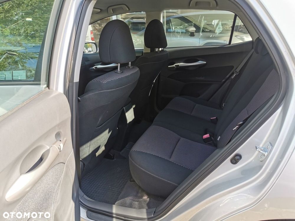 Toyota Auris 1.6 Premium - 10