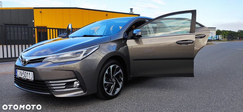 Toyota Corolla 1.6 Prestige - 12