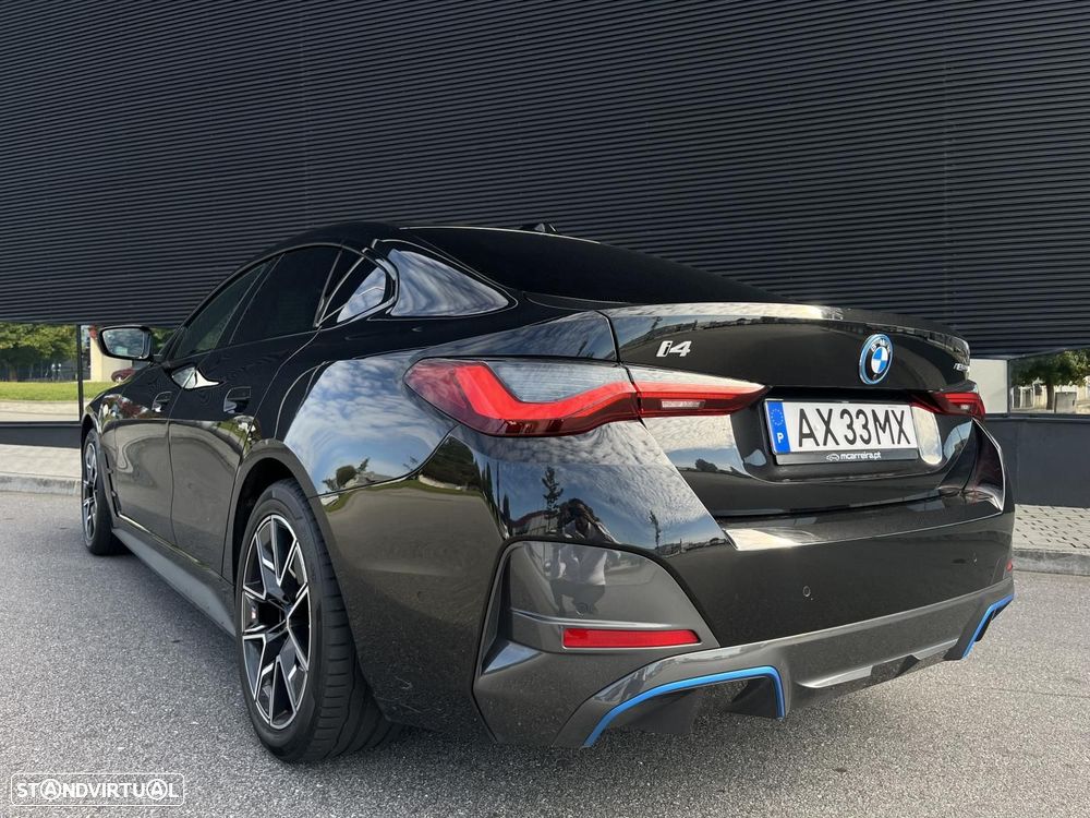 BMW i4 eDrive40 Pack Desportivo M - 16