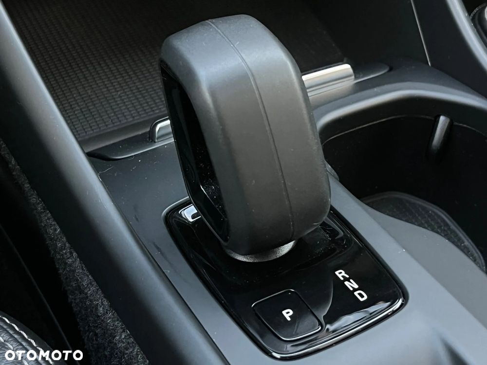 Volvo XC 40 - 28