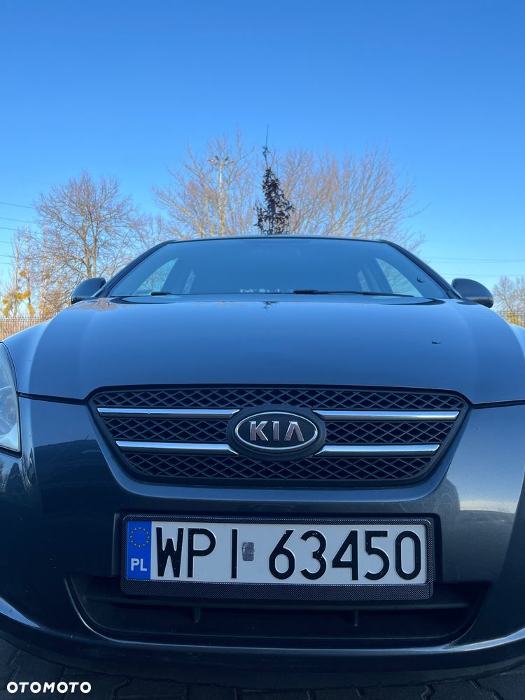 Kia Ceed 1.6 Comfort - 16