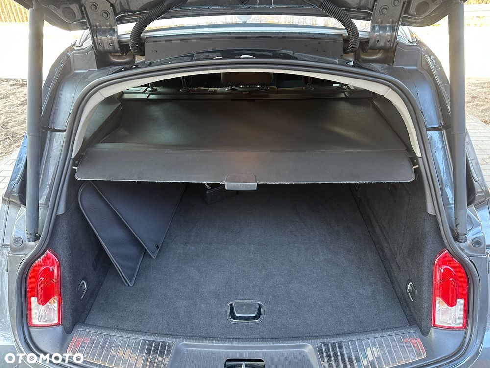 Opel Insignia - 10