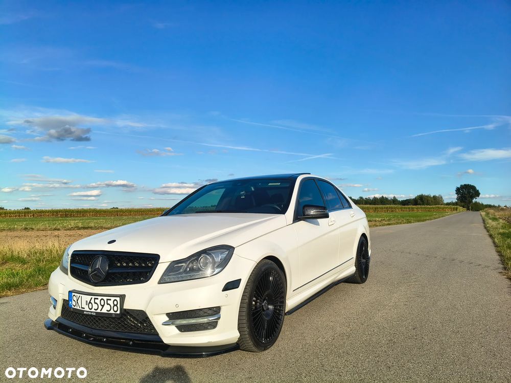 Mercedes-Benz Klasa C 350 4Matic (BlueEFFICIENCY) 7G-TRONIC Avantgarde - 4