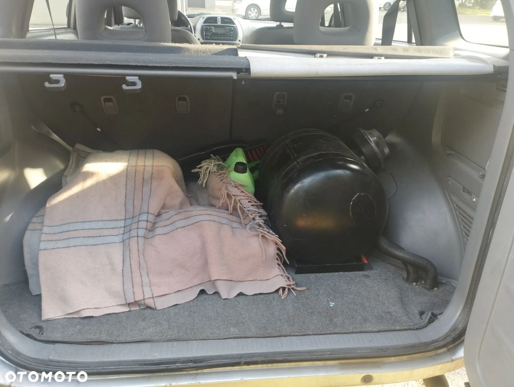Toyota RAV4 2.0 VVT-i 4x4 - 6