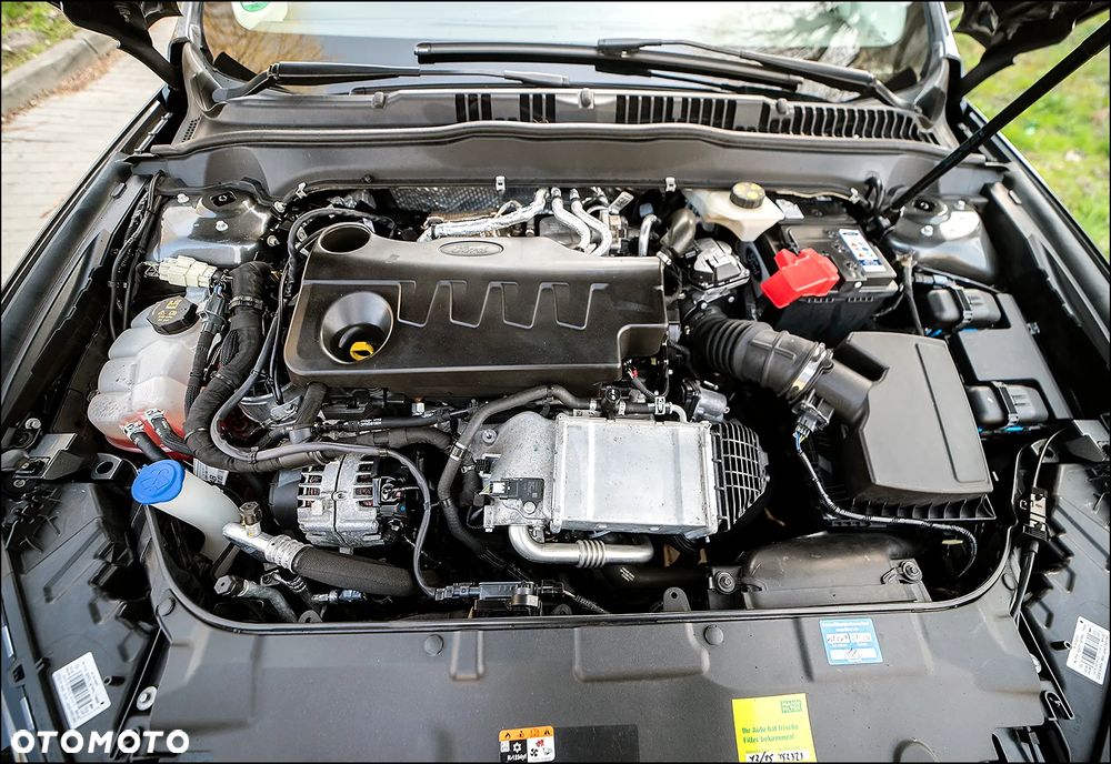 Ford Mondeo - 39