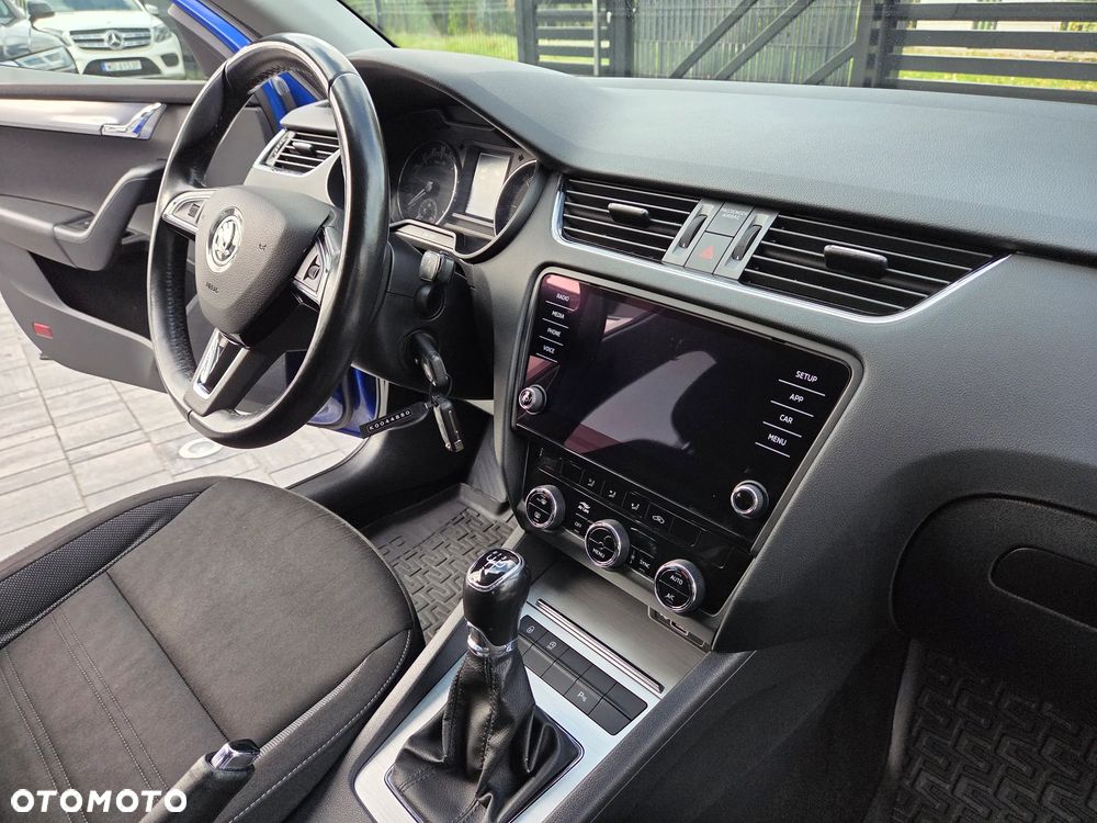 Skoda Octavia 1.6 TDI SCR Clever - 25