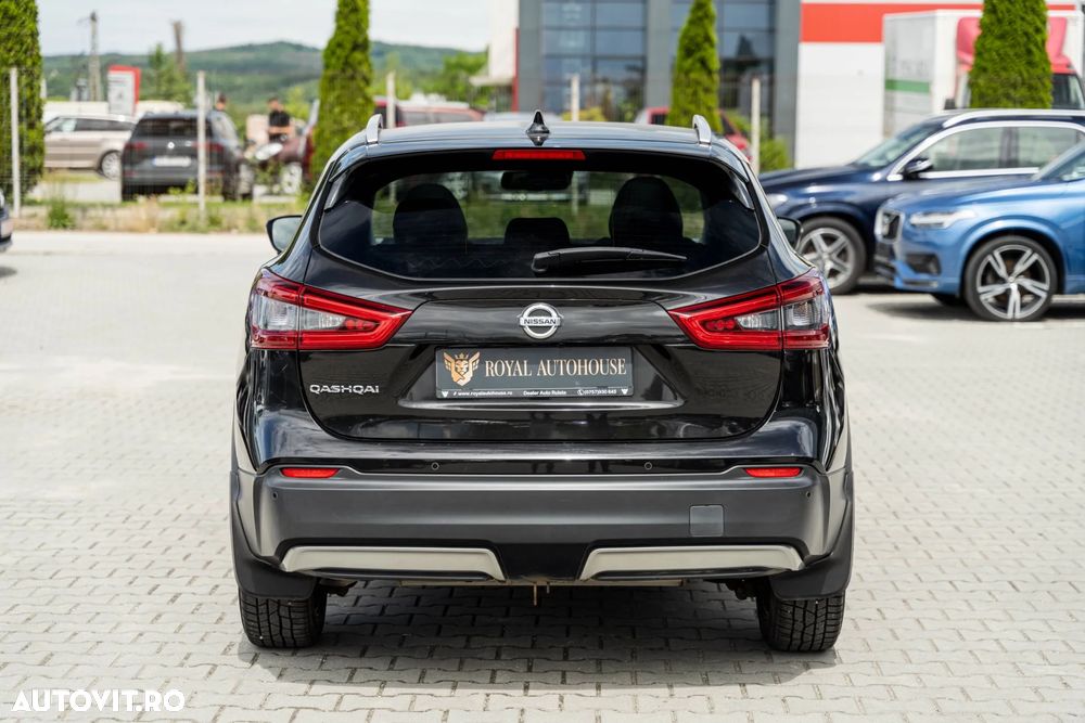 Nissan Qashqai 1.6 DCI Xtronic N-Connecta - 11