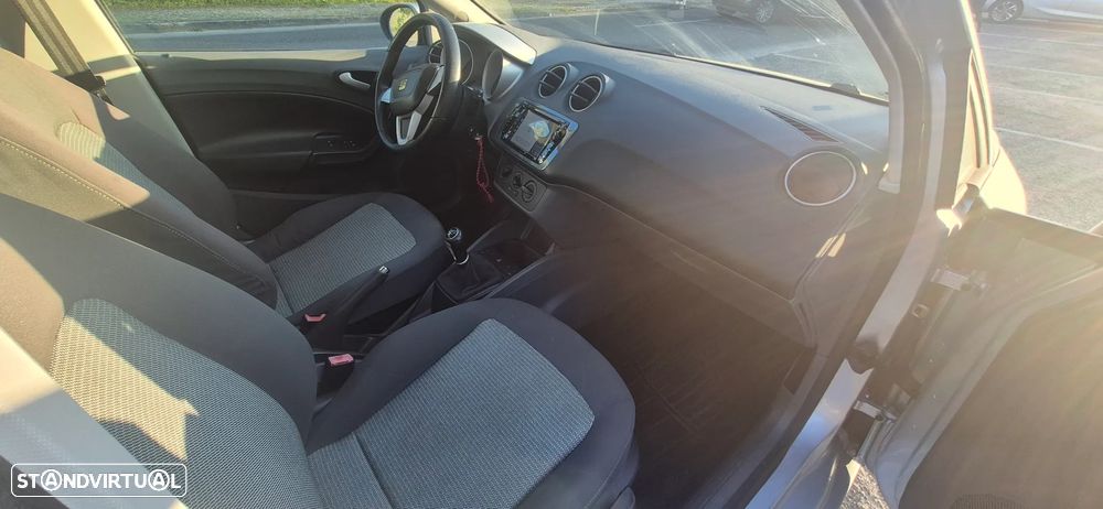 SEAT Ibiza 1.2 12V Reference - 14