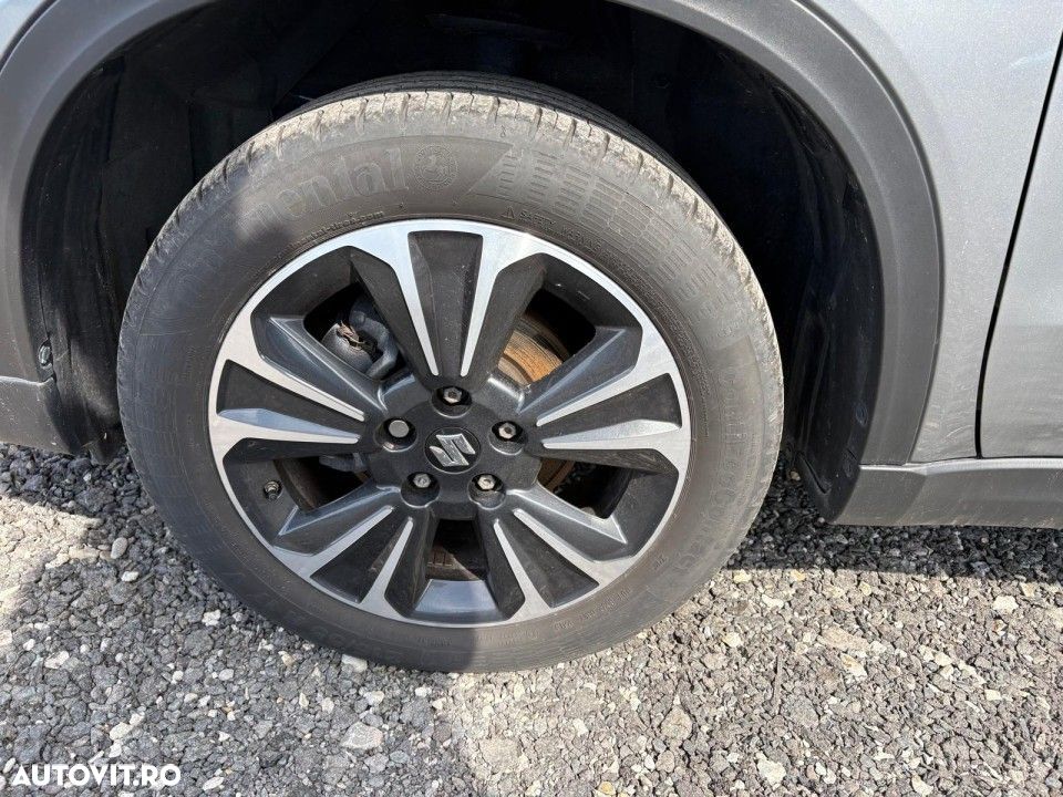 Suzuki Vitara 1.4 ALLGRIP Spirit - 17