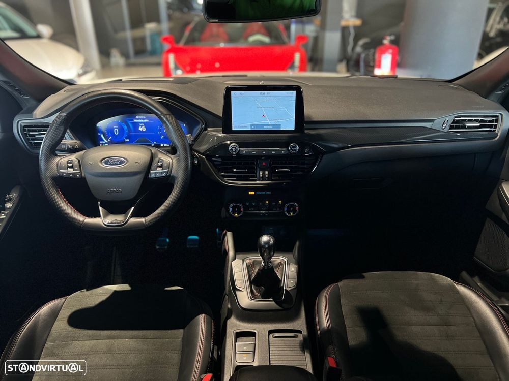 Ford Kuga 1.5 EcoBoost ST-Line - 19