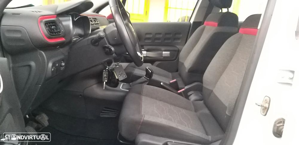 Citroën C3 1.2 PureTech Shine - 6