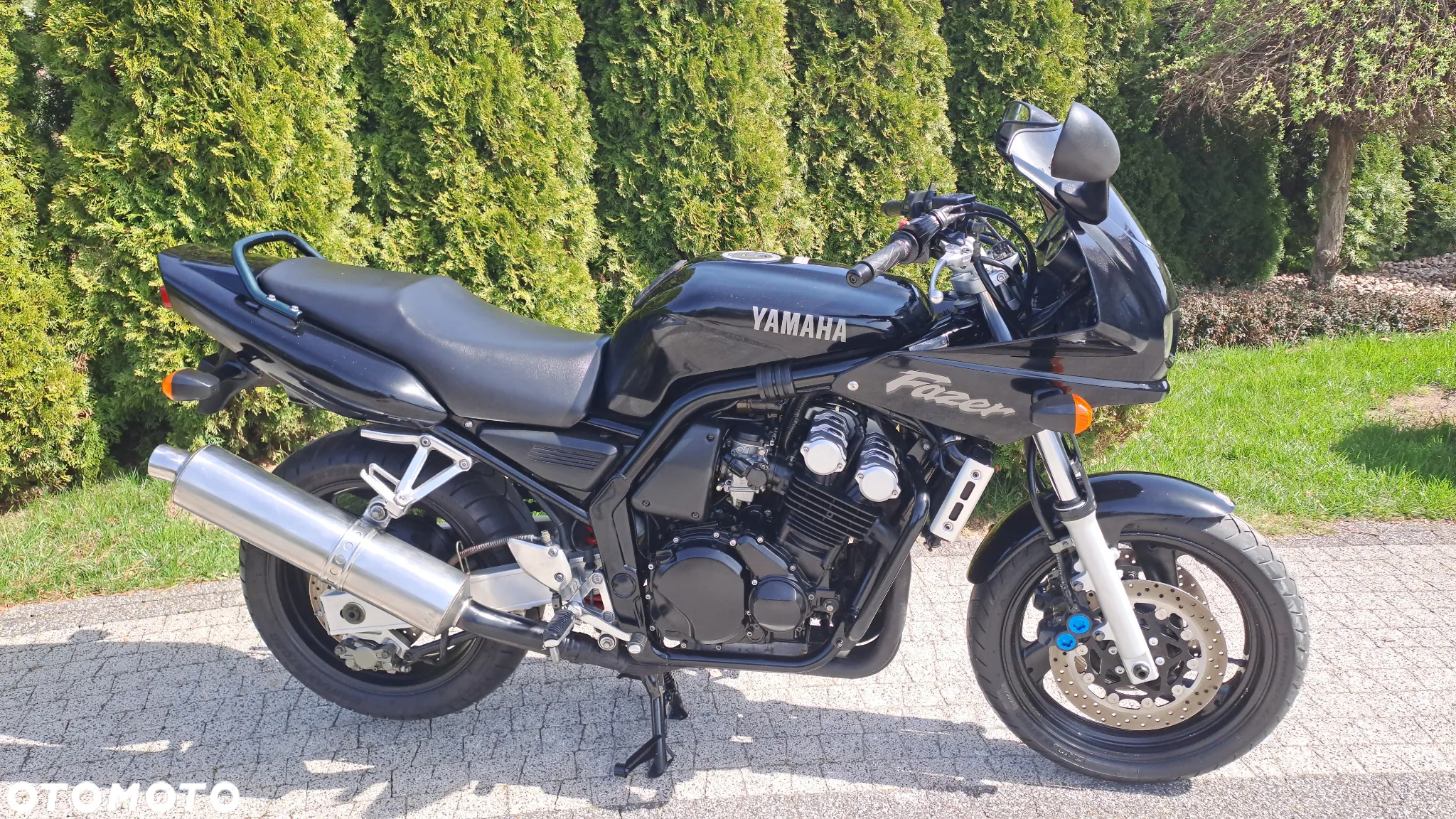 Yamaha FZS - 2