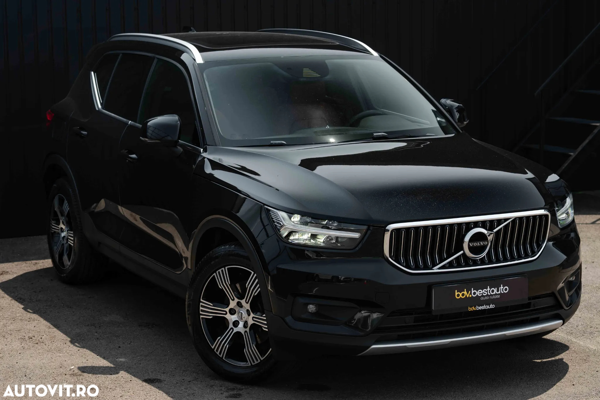 Volvo XC 40 D4 AWD Inscription - 3