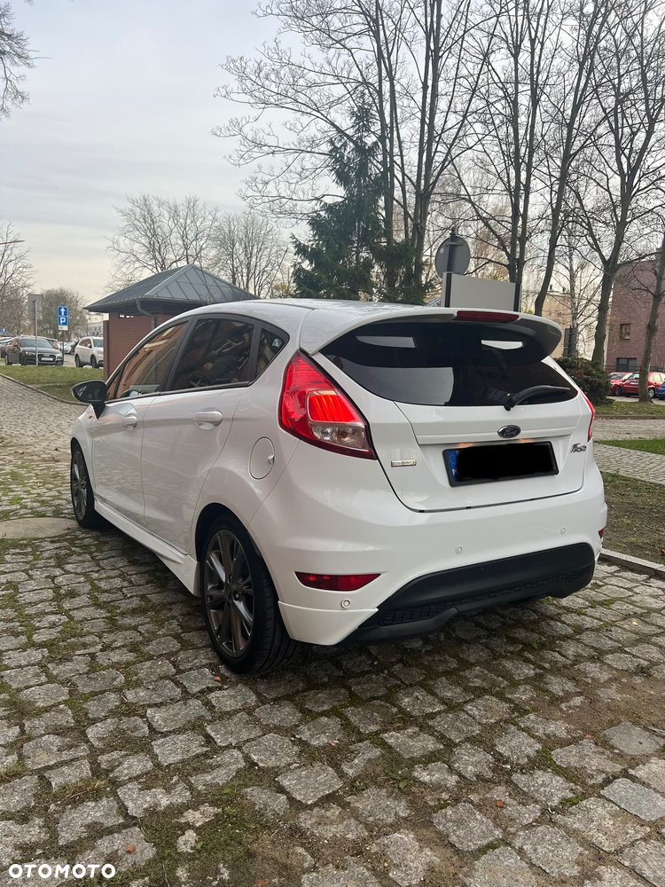 Ford Fiesta - 3