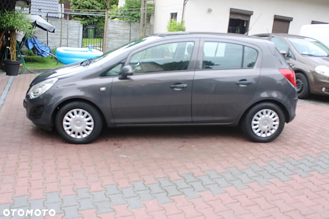 Opel Corsa 1.2 16V Edition 150 - 8
