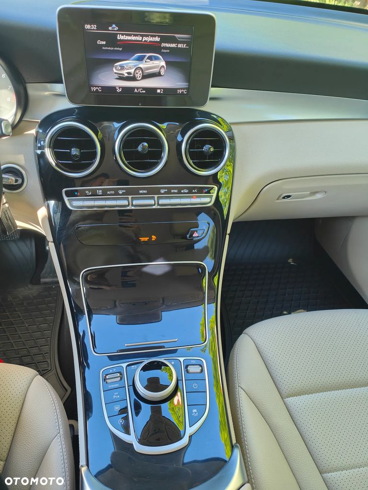 Mercedes-Benz GLC 250 4-Matic - 9