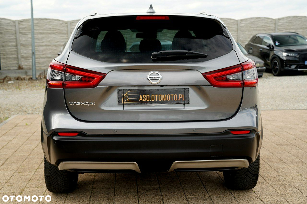 Nissan Qashqai - 2
