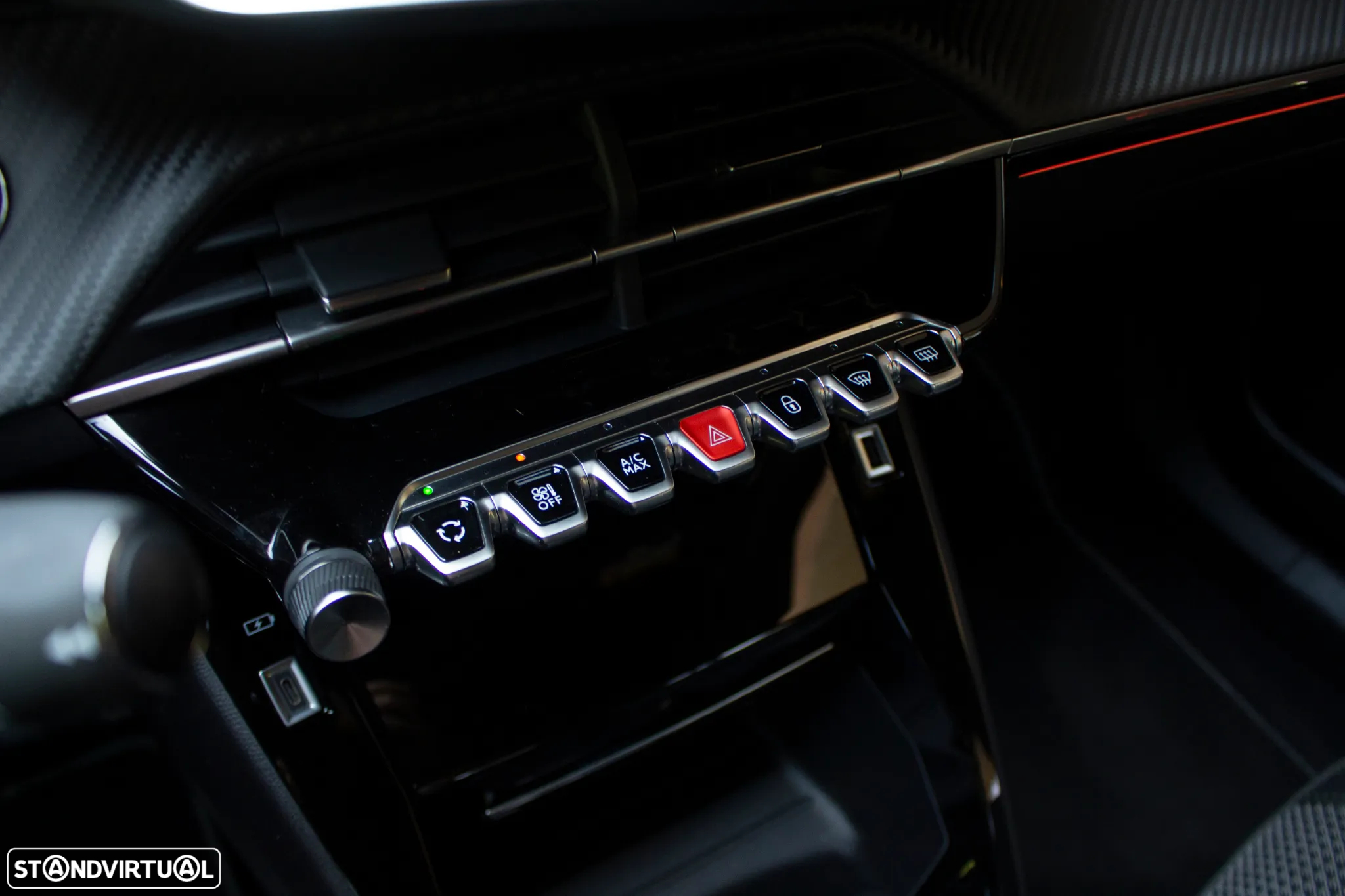 Peugeot 2008 1.2 PureTech Allure Pack - 20