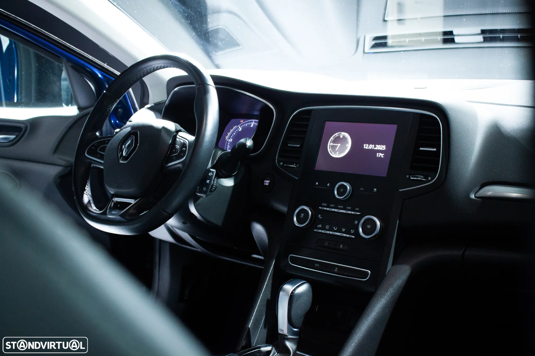 Renault Mégane Sport Tourer ENERGY dCi 110 EDC BOSE EDITION - 4