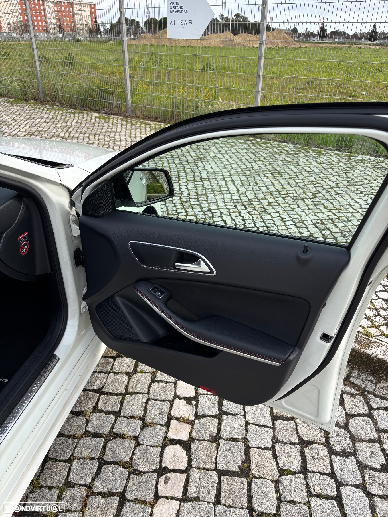 Mercedes-Benz A 200 CDi BE AMG Line - 17