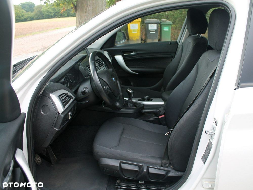 BMW Seria 1 - 16