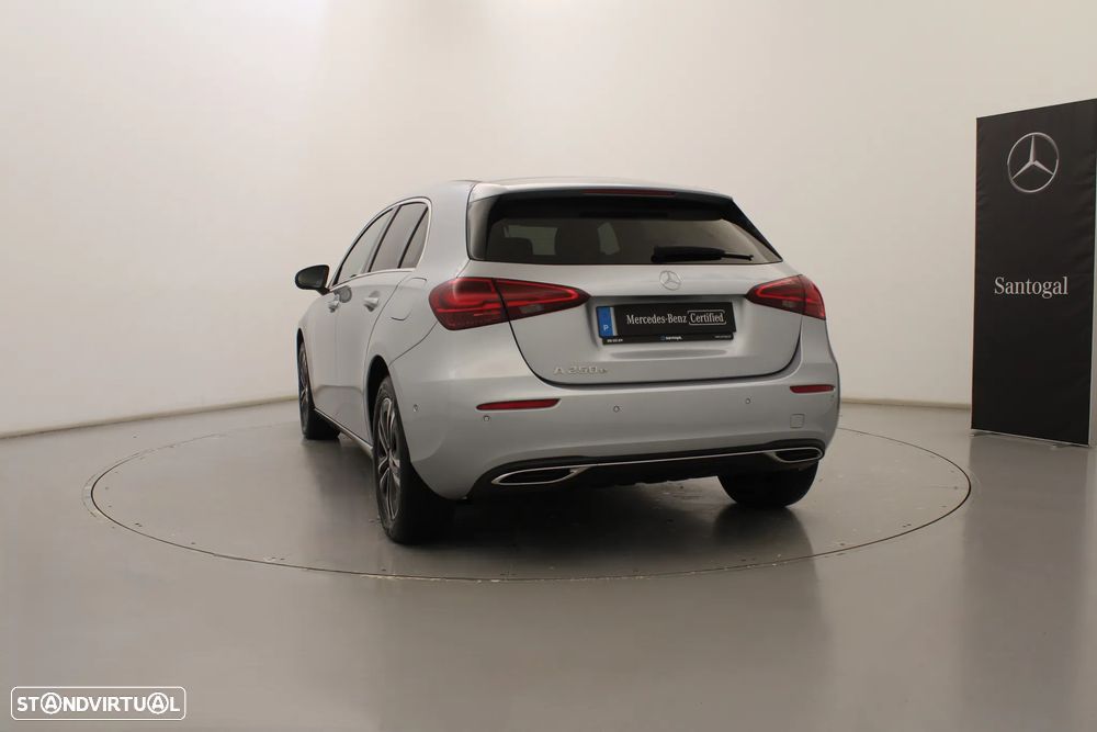 Mercedes-Benz A 250 e - 9