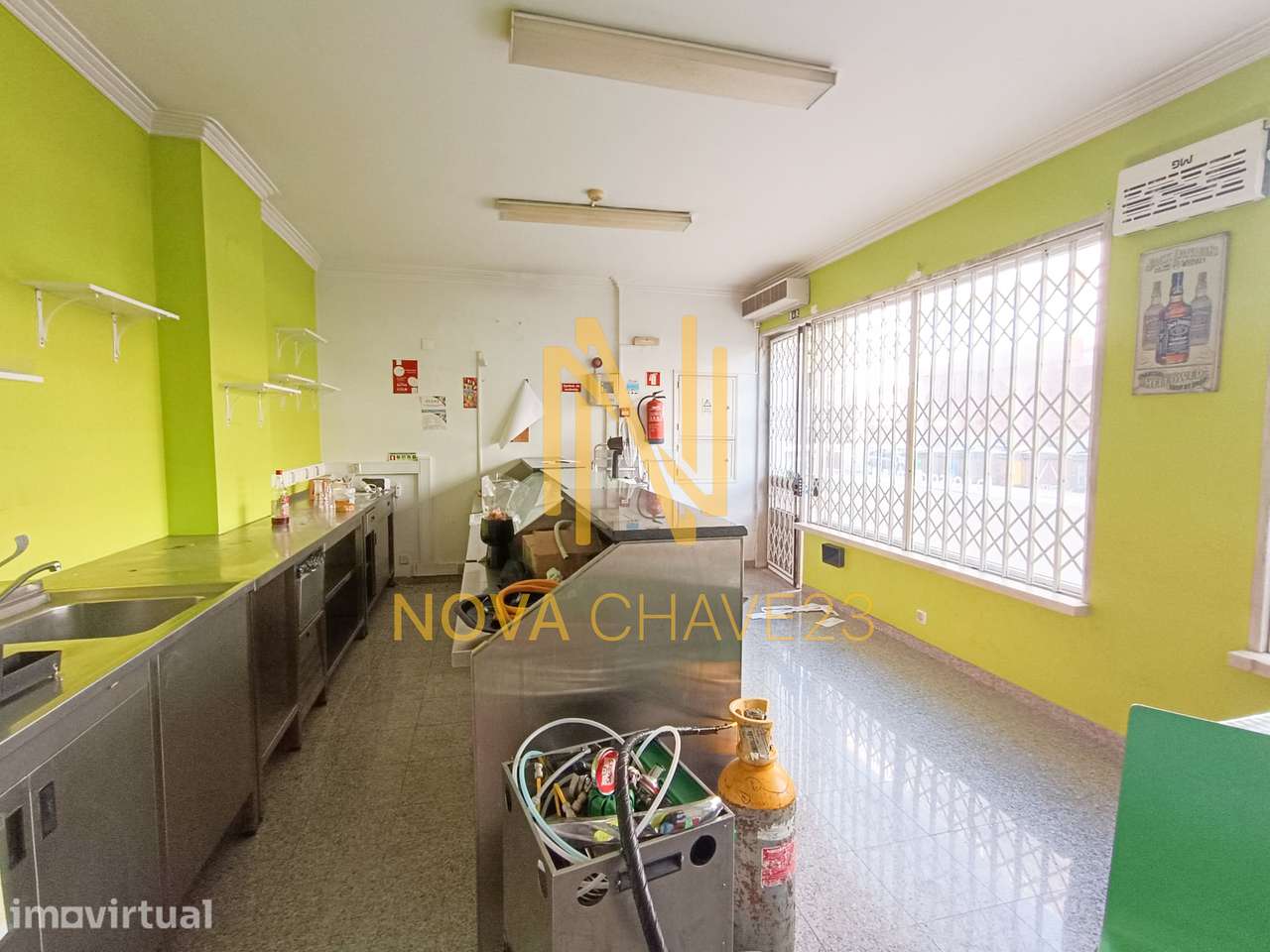 Loja para Arrendamento no Cacém – 35 m² - Grande imagem: 3/6