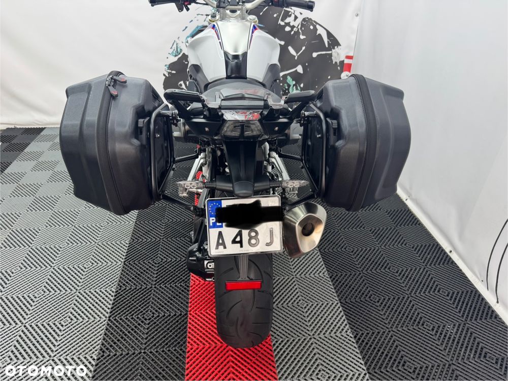BMW R - 23