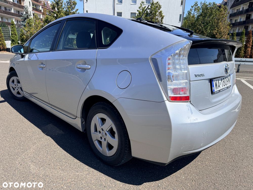 Toyota Prius - 11