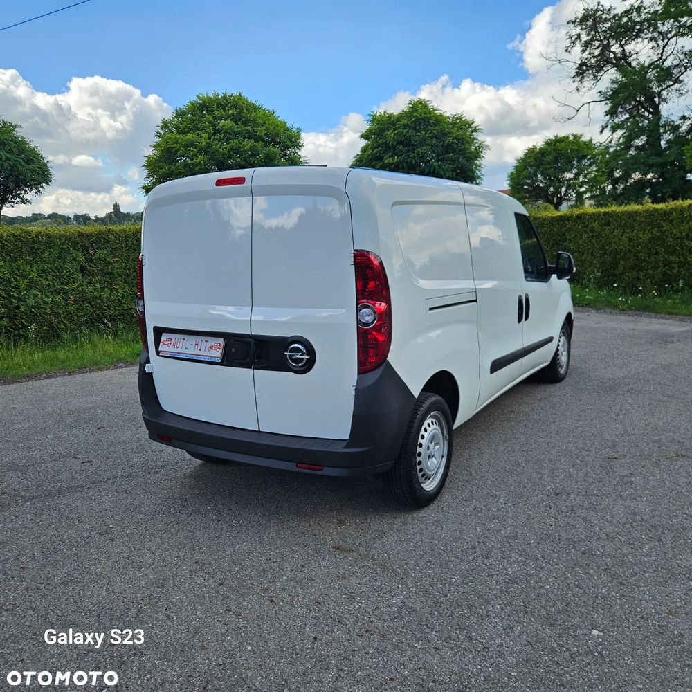 Opel COMBO - 11