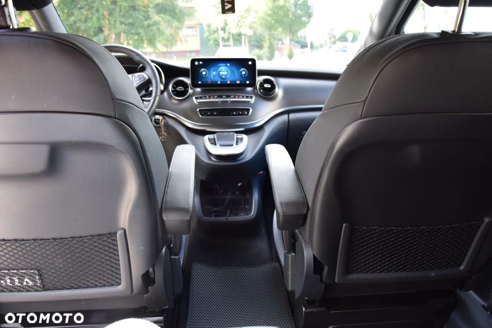 Mercedes-Benz Klasa V 300 d 4-Matic Avantgarde 9G-Tronic (d³ugi) - 31