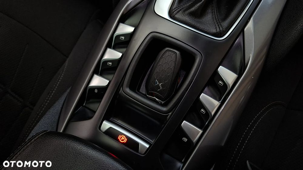 DS Automobiles DS 5 - 26