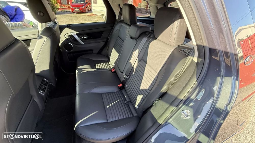 Land Rover Discovery Sport 1.5 I3 P270e AWD Dynamic SE - 26