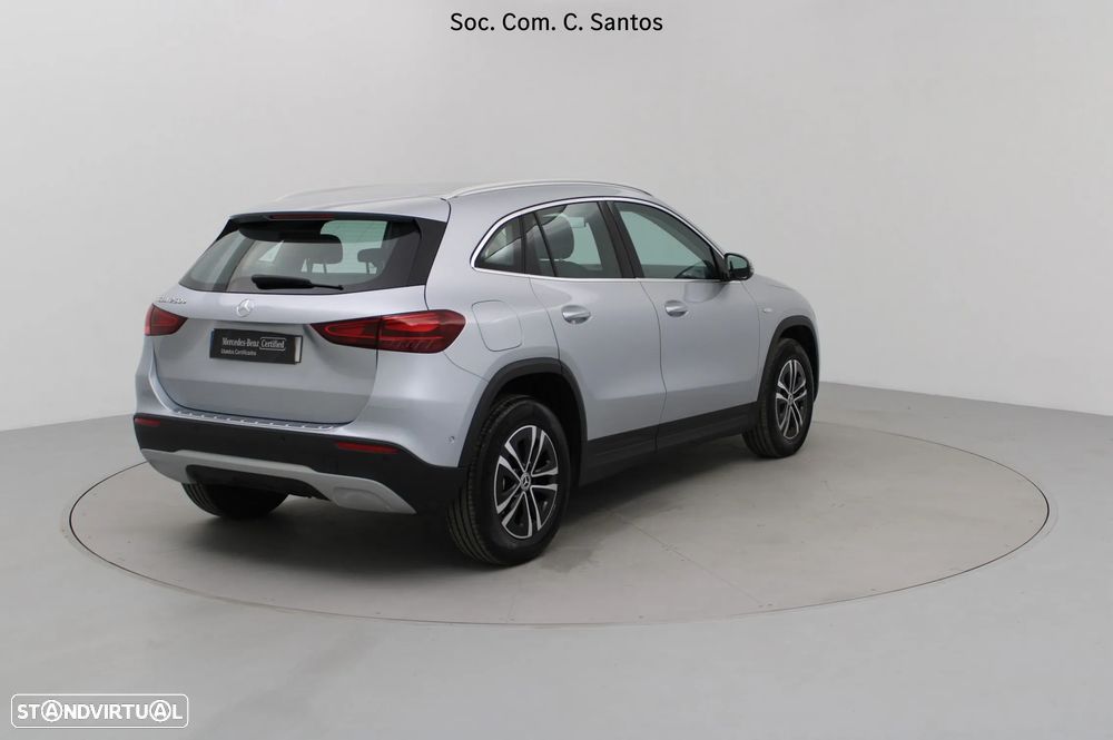 Mercedes-Benz GLA 250 e Progressive - 5